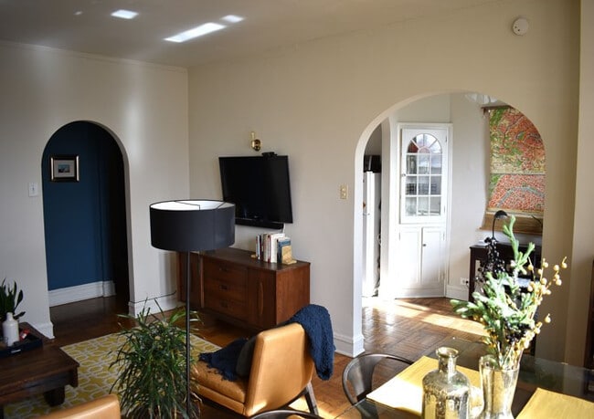 1628 Sherwin