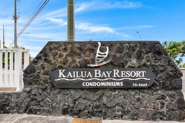 Building Photo - Unfurnished 1 Bedroom, 1 Bathroom – Kailua Bay Resort