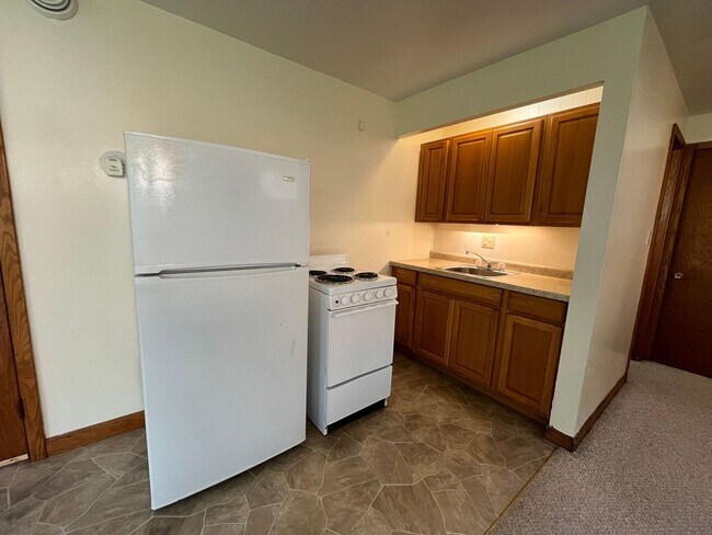 Photo - 1702 E 2nd St Unit 1702 E 2nd St - 3