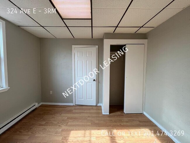 Photo - 324 Ave E Unit 3RM