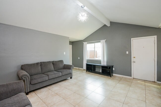 Photo - 8607 Crystal Cove Ct