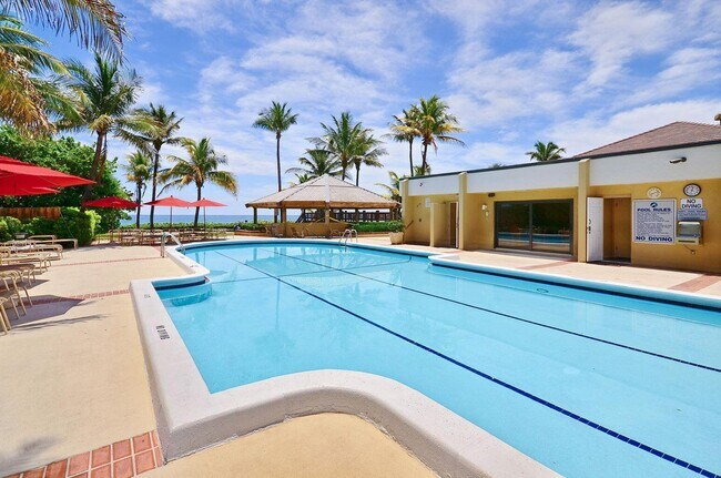 Photo - 3400 S Ocean Blvd Unidad 4h
