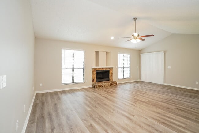 Photo - 2243 Felucca Dr