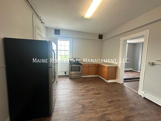 Photo - 255 Main St Unidad A4