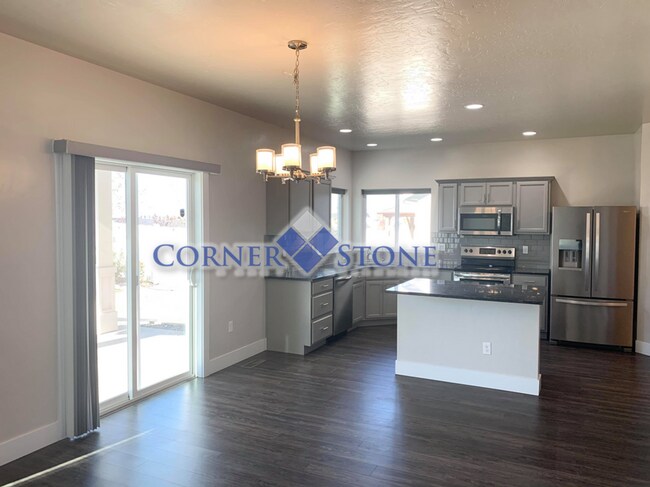 Photo - Wonderful Home in Sagewood Subdivision!