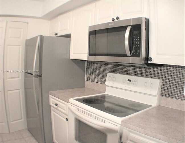 Photo - 284 NW 69th Ave Unit 280