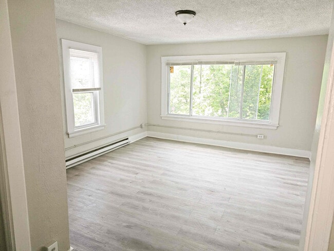 Photo - 3131 Gilbert Ave Unit 202