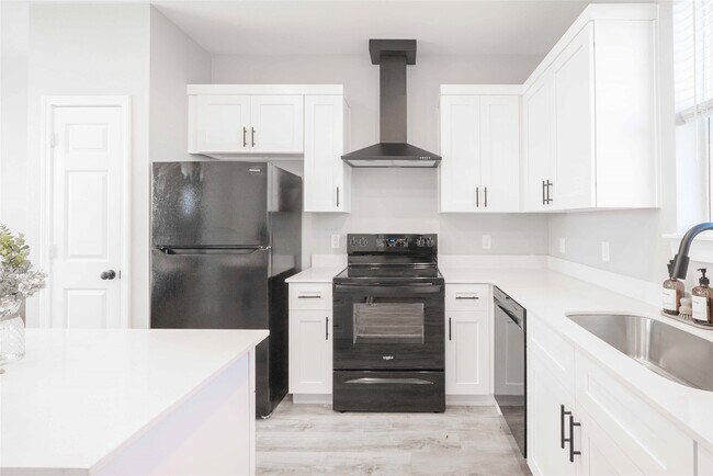 Photo - 2414 Penick Rd