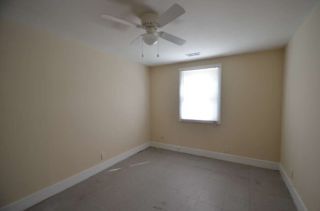 Photo - 1618 Acacia St Unit B