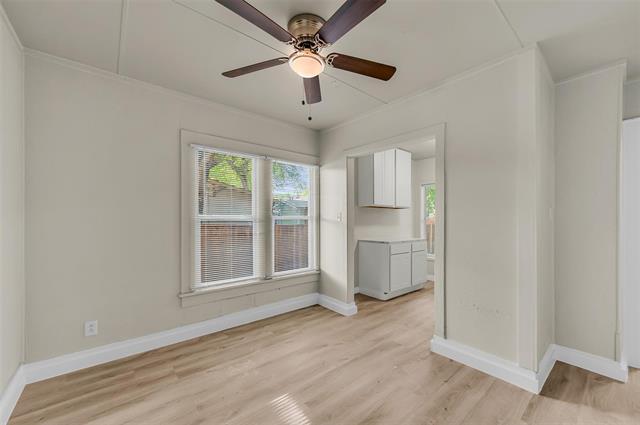 Photo - 305 NW 23rd St