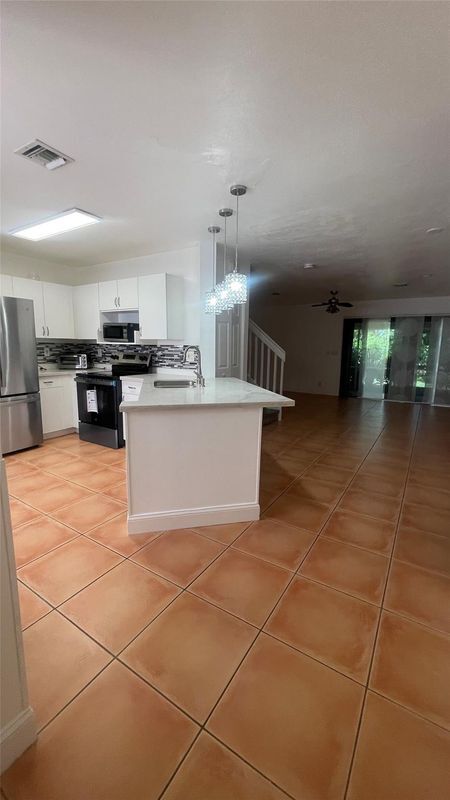 Photo - 1432 SW 47th Ave