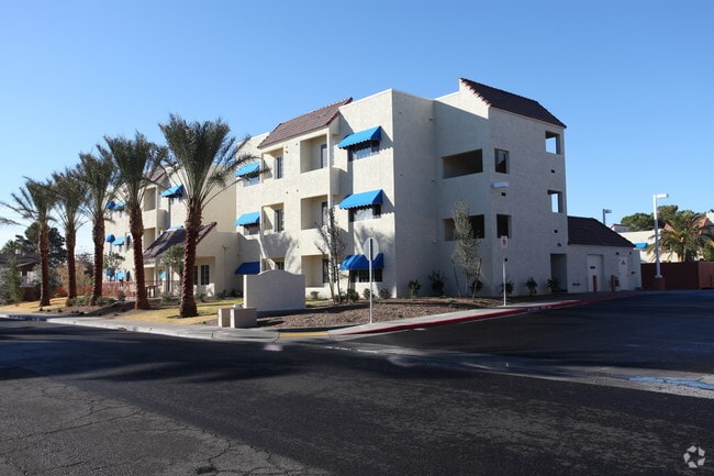 Photo - Bob Hogan Apartments