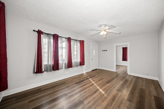 Photo - 214 E Euclid Ave