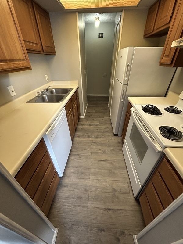 Photo - 405 S 7th St