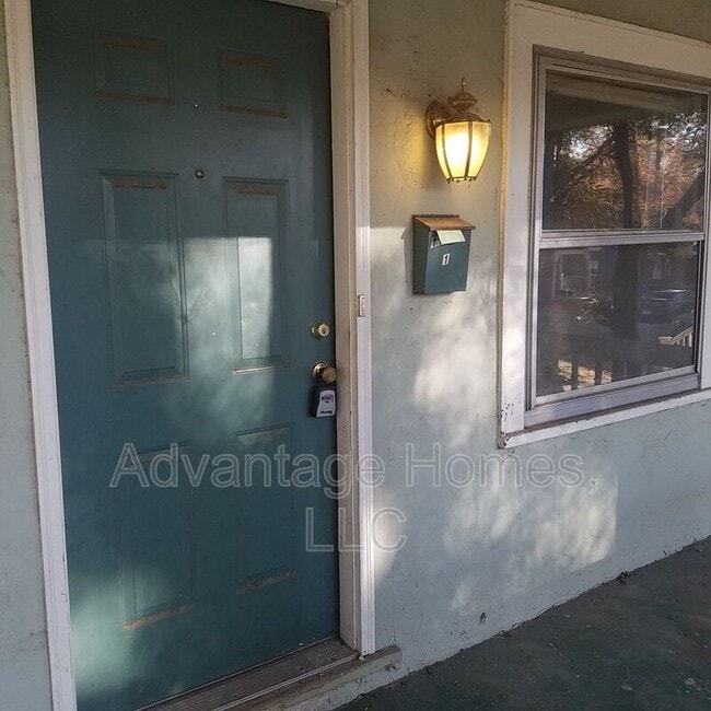 Photo - 1128 W 41st Terrace Unit #1