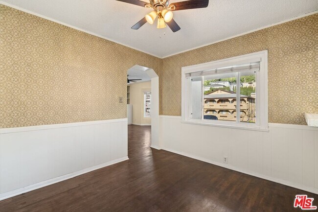 Photo - 1155 Miller Ave