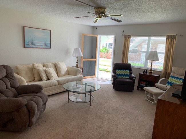 Photo - 190 E Olmstead Dr Unit F1