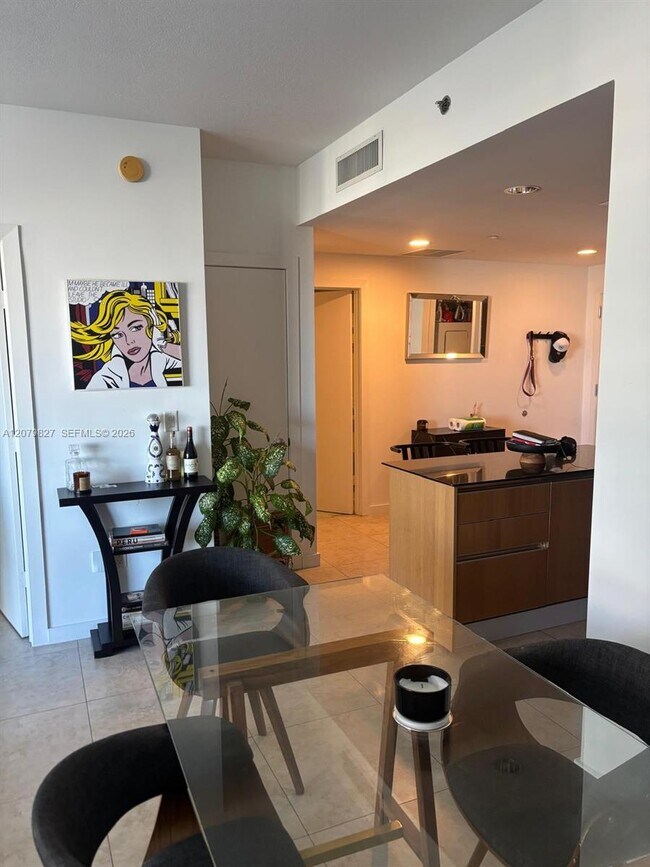 Photo - 1050 Brickell Ave Unit 2008