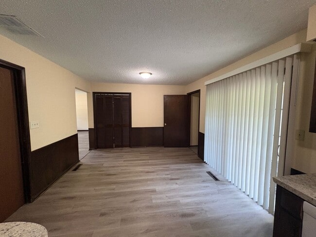 Photo - 1103 S Paula Ave