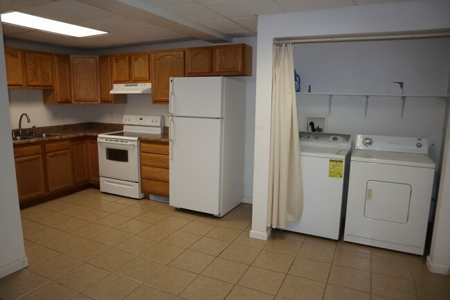 Photo - 525 6th St Unit 2