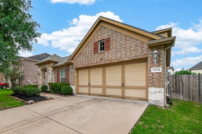 Photo - 26214 Grace Hills Lane