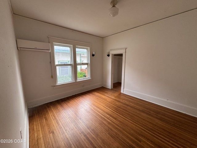 Photo - 631 S Porter Ave