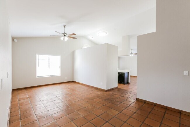 Photo - 3616 N Copenhagen Dr