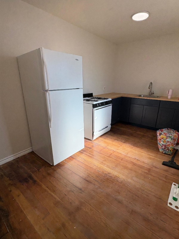 Building Photo - 4016 Tompkins Rd Unit 2