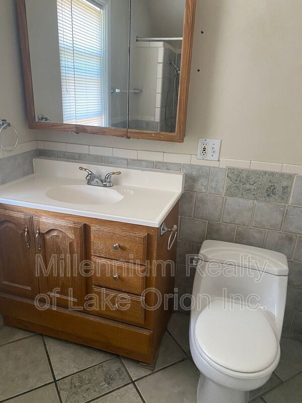 Photo - 65 Chippewa Rd