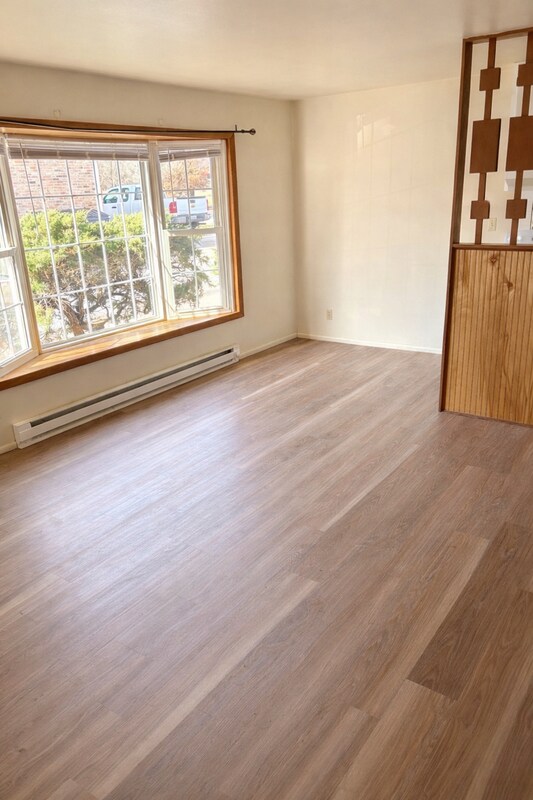 Photo - 2006 W Woodriver Dr