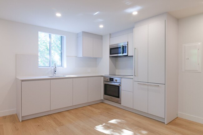 Photo - 4800 Maisonneuve Blvd W Unit 604