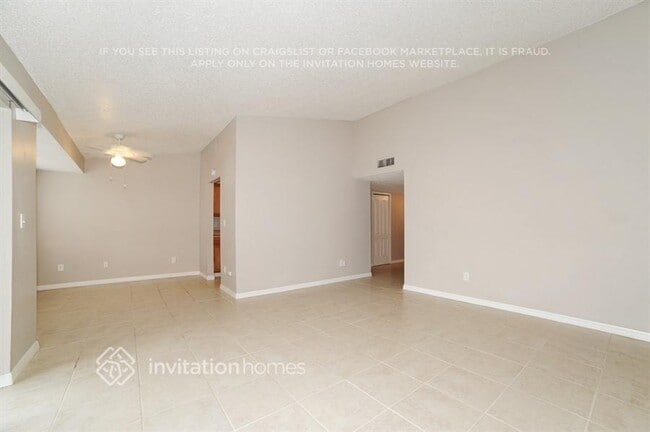 Photo - 2324 Fulton Way SW