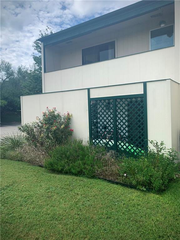 Photo - 6718 Silvermine Dr Unit 702