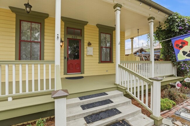 Photo - 482 South St