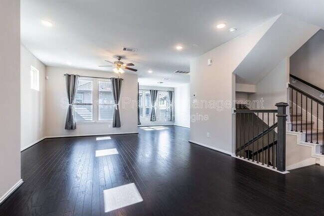Photo - 3108 Roseland Terrace Ln