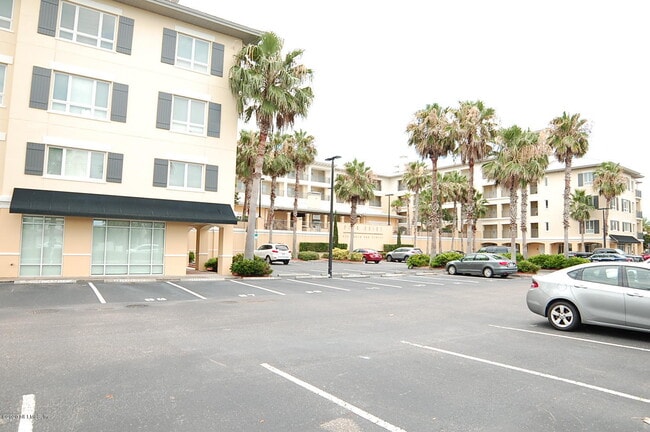 Photo - 525 3rd St N Unit 304