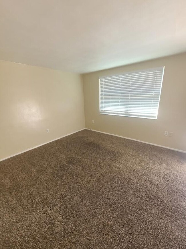 Photo - Arthur Avenue 6039-6043 Unit 6041