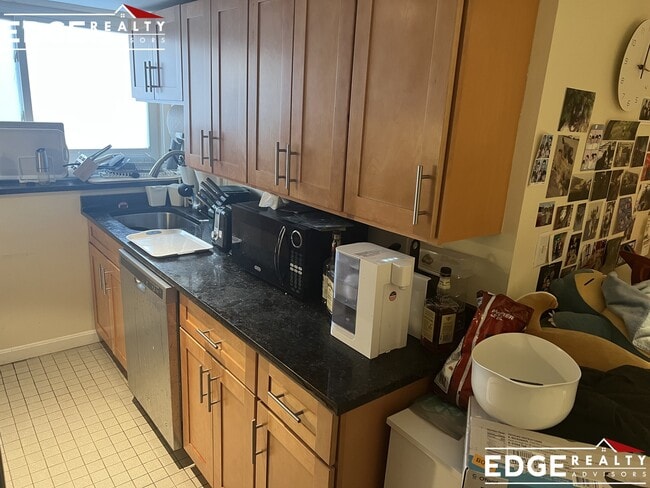 Photo - 2 Hingham St Unit 4B