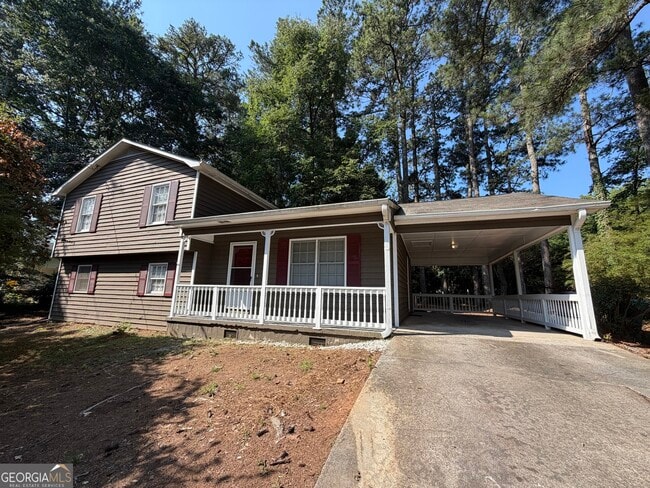 Building Photo - 734 Marthas Dr