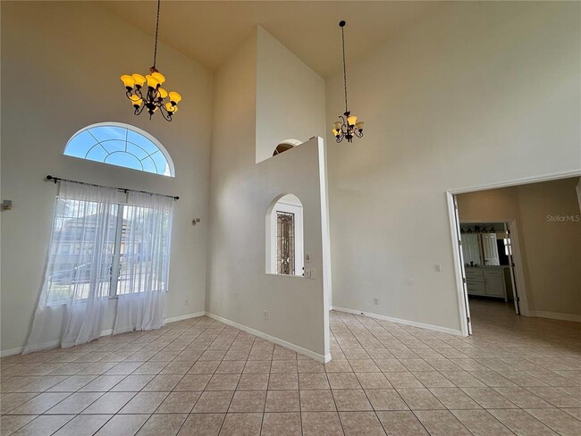 Photo - 4495 Harts Cove Way