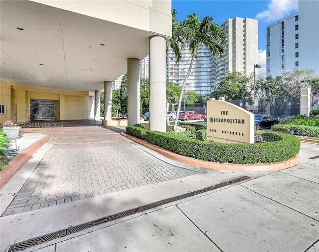 Photo - 2475 Brickell Ave