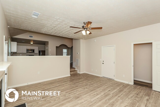 Photo - 2722 S Hills