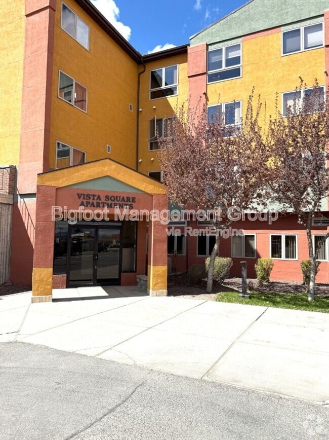 Building Photo - 1701 Prospect Ave Unit 2i Rental