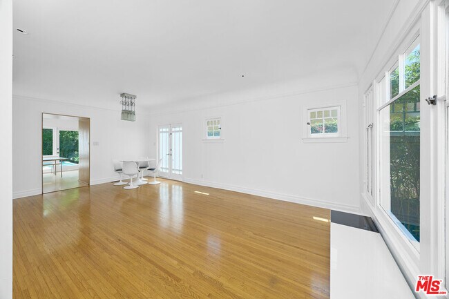 Photo - 714 Kensington Rd