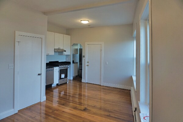 Photo - 116 Willow St Unit 3