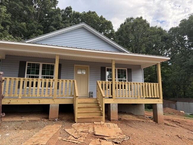 Building Photo - 9 Woodgreen Dr