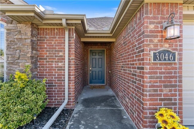 Photo - 3046 N Raven Ln