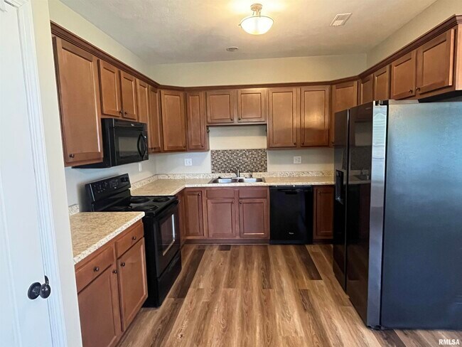 Photo - 1118 Koufax Dr