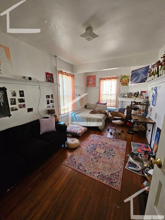 Photo - Nice 3 bed in Allston......