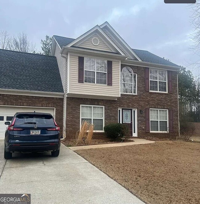 Building Photo - 235 Circle Rd